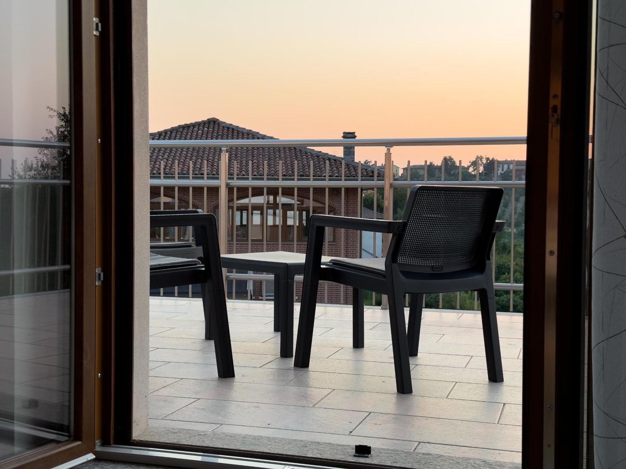 شقة Roero Sunset جوفونه المظهر الخارجي الصورة